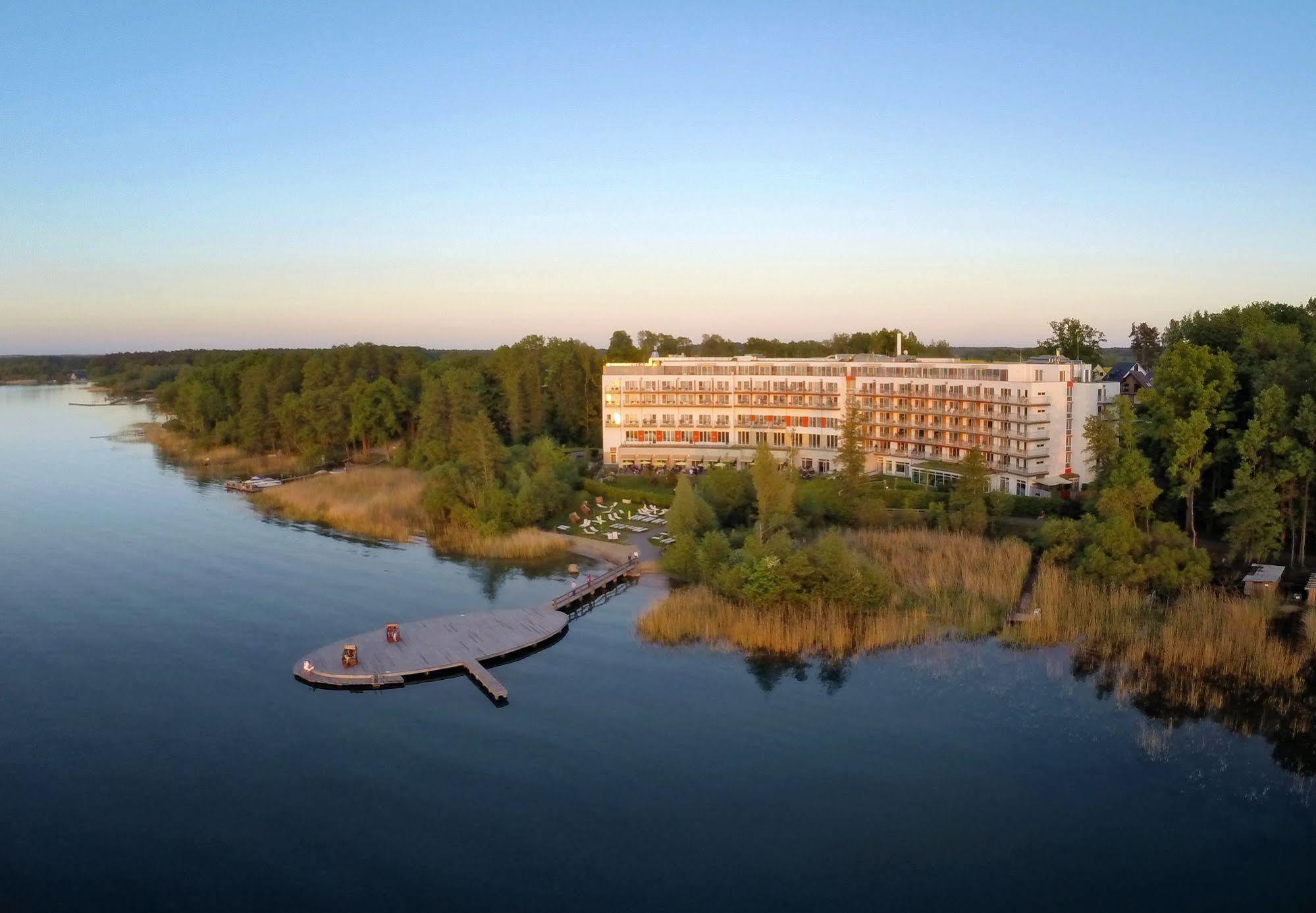 Seehotel Fleesensee Göhren-Lebbin Exterior foto